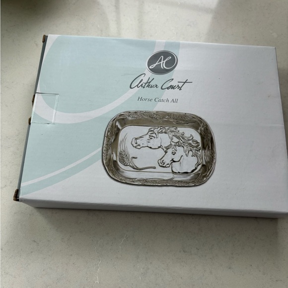 Arthur Court Horse Catch All - polished aluminum tray 9.5” x 7” - Picture 2 of 3